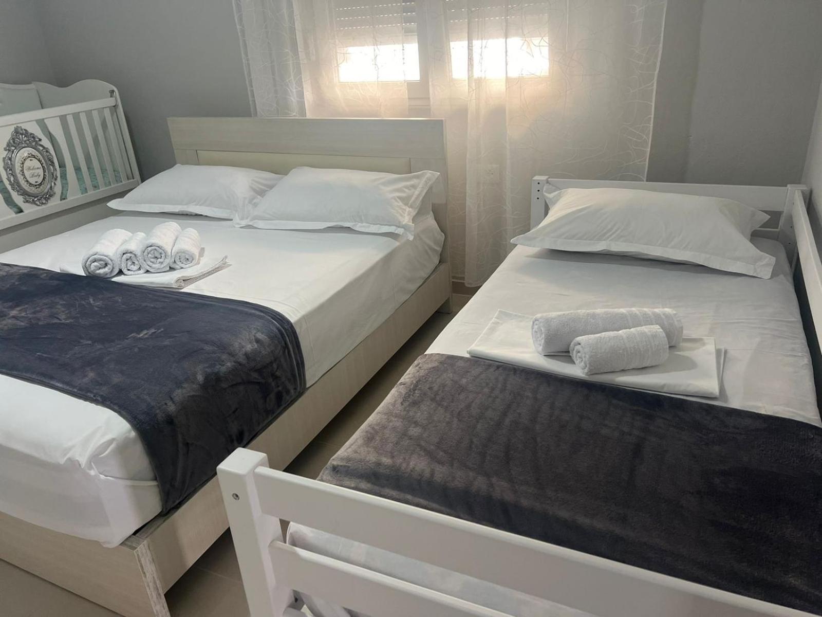 Twins Apartment Përmet Dış mekan fotoğraf
